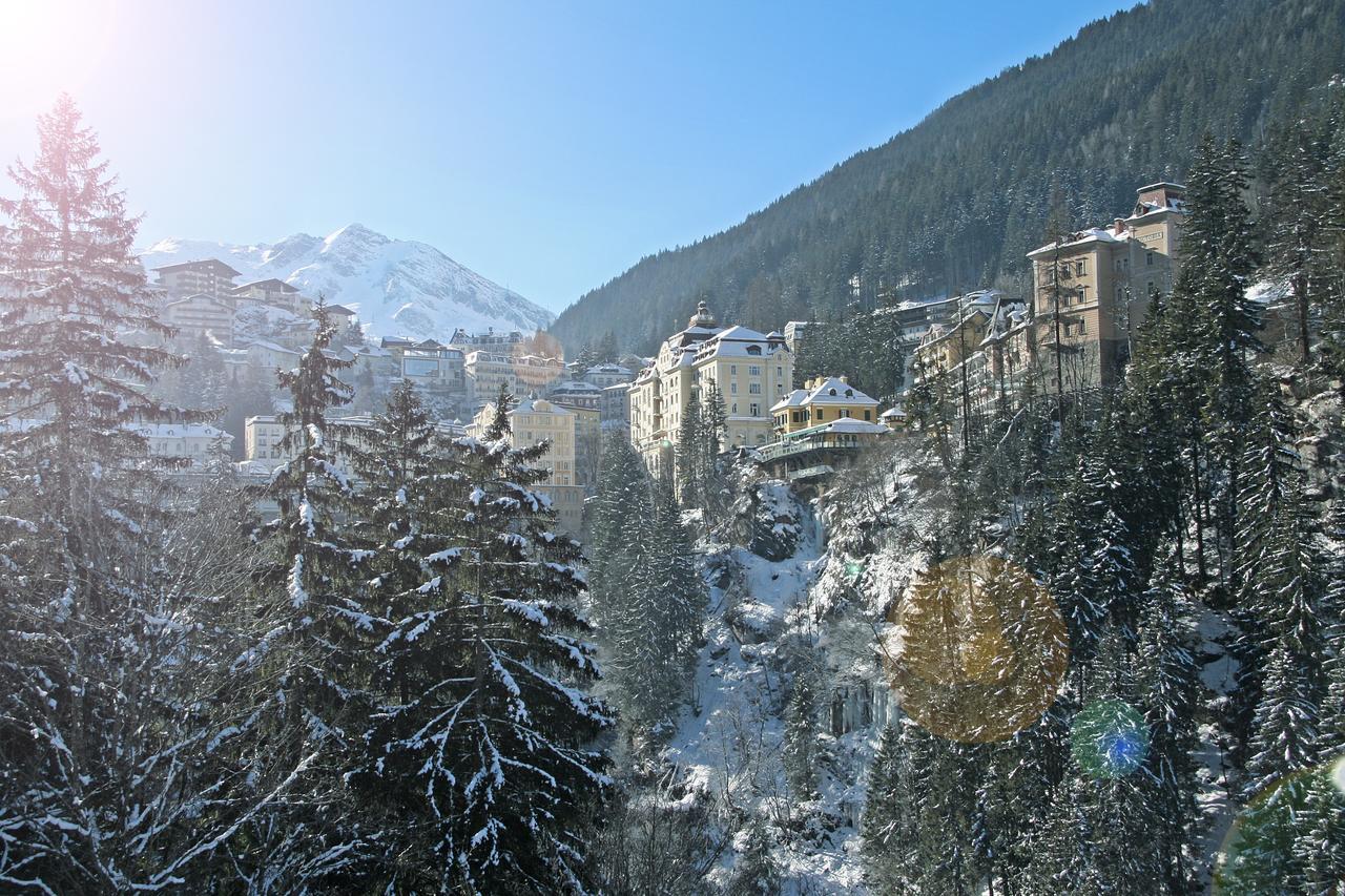 Gruener Baum Hotel Bad Gastein Exterior foto